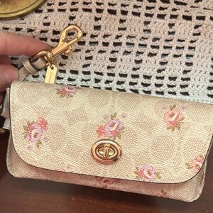 Coach🆕 eye glass Sun glass with Pink Floral Design